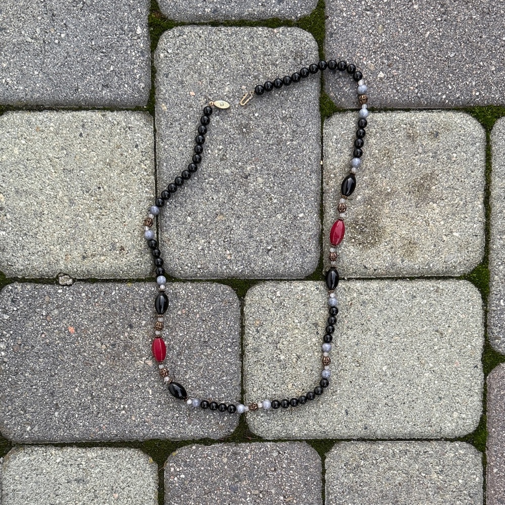 Vintage Black and Red Beaded Necklace